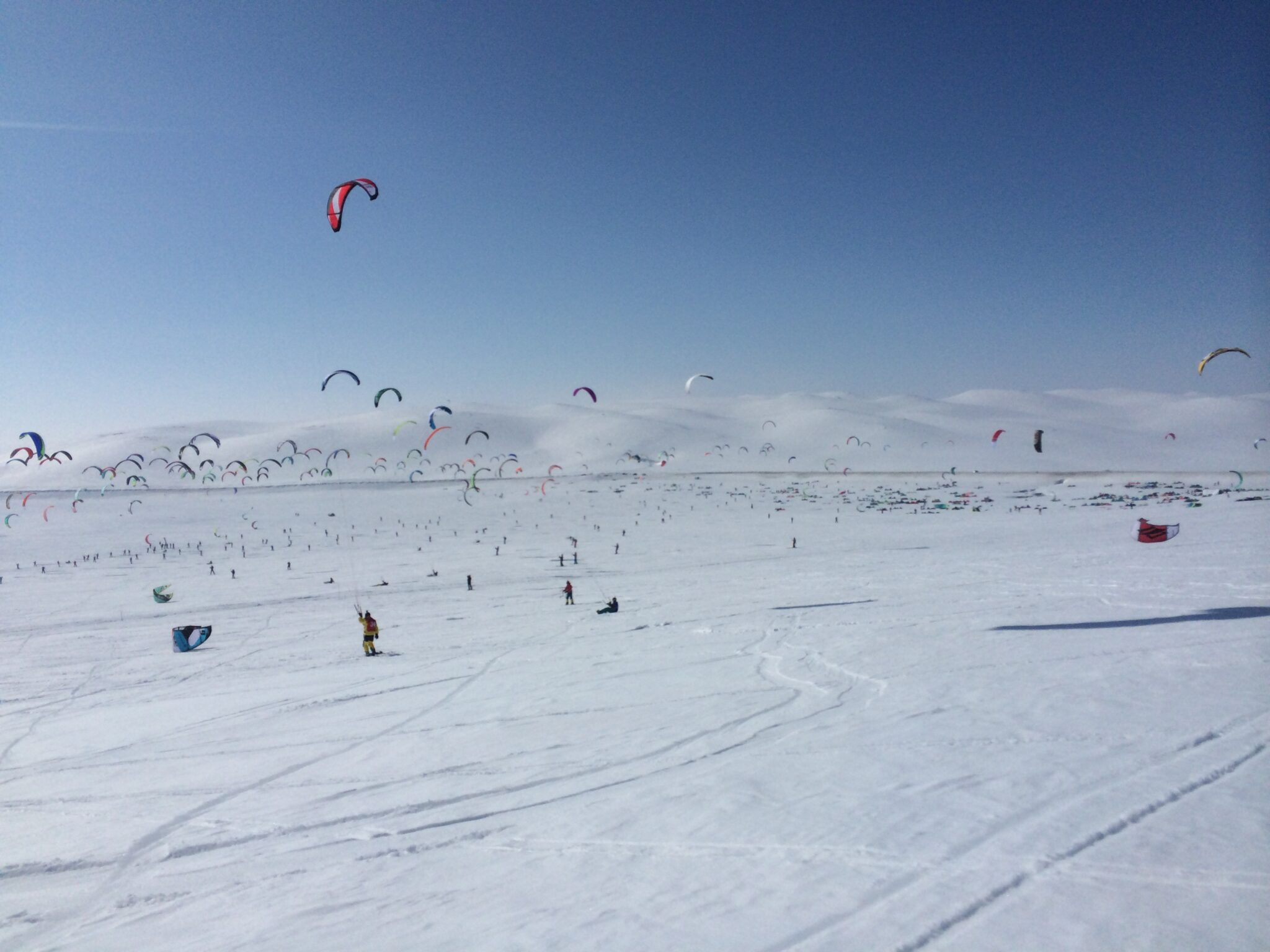Snowkiting Ragnarok Red Bull Ragnarok Snowkite Race, Norway | Snowkite Sensation